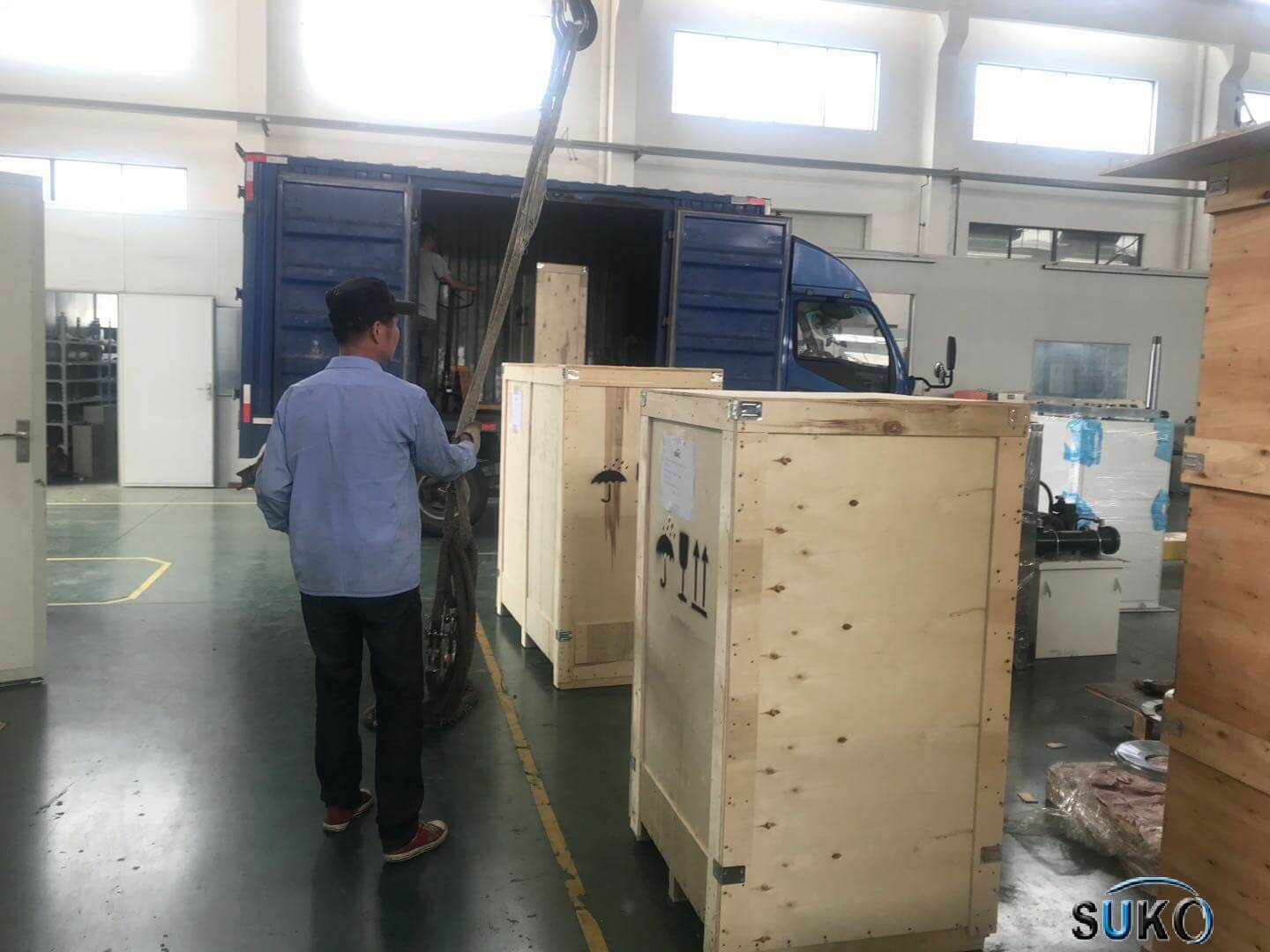 超高棒機(jī)+模具發(fā)往土耳其(圖3)